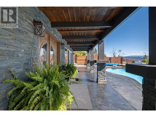 2740 Lakeview Road, West Kelowna, BC - Outdoor With In Ground Pool