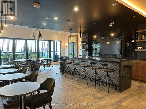 1503 - 181 King Street S, Waterloo, ON - Indoor Photo Showing Dining Room