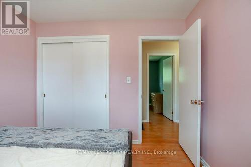 82 Fairview Avenue, St. Thomas, ON - Indoor Photo Showing Bedroom