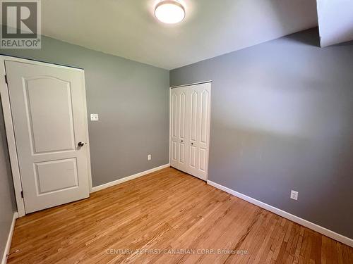 333 Grand View Avenue, London, ON - Indoor Photo Showing Other Room