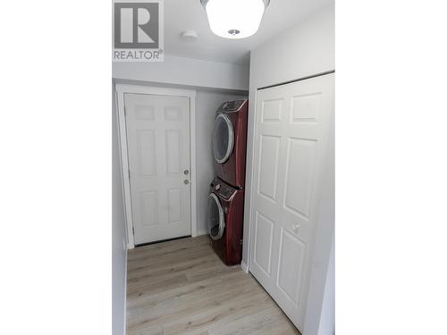 1789-1791 Sloan Avenue, Prince Rupert, BC - Indoor Photo Showing Laundry Room