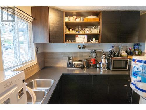 1789-1791 Sloan Avenue, Prince Rupert, BC - Indoor Photo Showing Kitchen With Double Sink