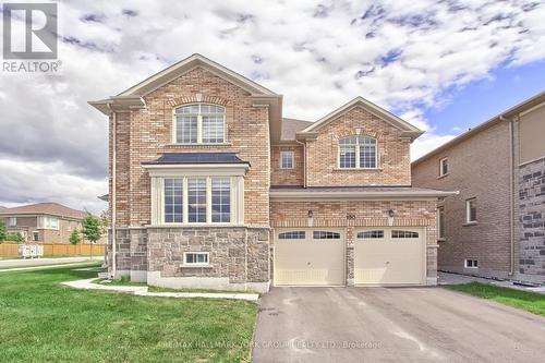 190 Walter English Drive, East Gwillimbury (Queensville), ON - Outdoor With Facade