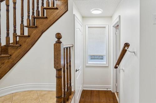 3099 Ferguson Drive, Burlington, ON - Indoor Photo Showing Other Room