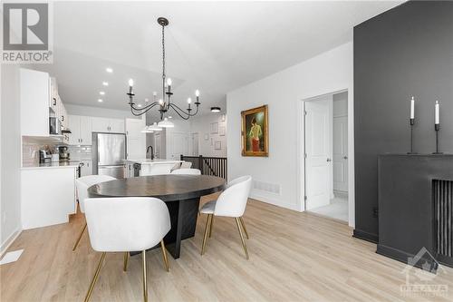 42 Riddell Street, Carleton Place, ON - Indoor Photo Showing Dining Room