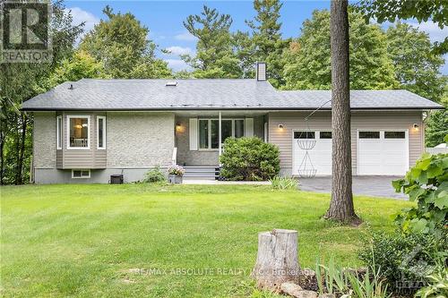 10 Woodland Drive, Mcnab/Braeside, ON - Outdoor