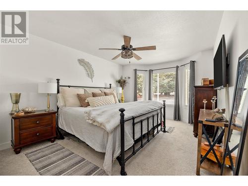 715 Barrera Road Unit# 8, Kelowna, BC - Indoor Photo Showing Bedroom