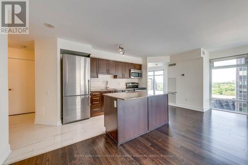 1708 - 2191 Yonge Street, Toronto (Mount Pleasant West), ON - Indoor Photo Showing Kitchen