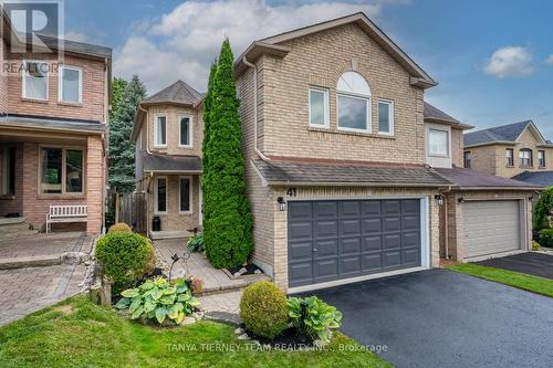 41 Knotty Pine Drive, Whitby (Williamsburg), ON - Outdoor With Facade