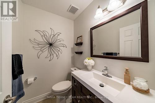 41 Knotty Pine Drive, Whitby (Williamsburg), ON - Indoor Photo Showing Bathroom