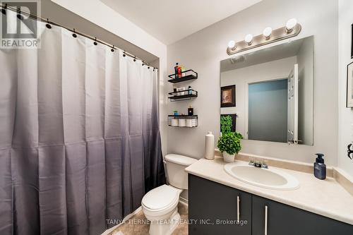 41 Knotty Pine Drive, Whitby (Williamsburg), ON - Indoor Photo Showing Bathroom