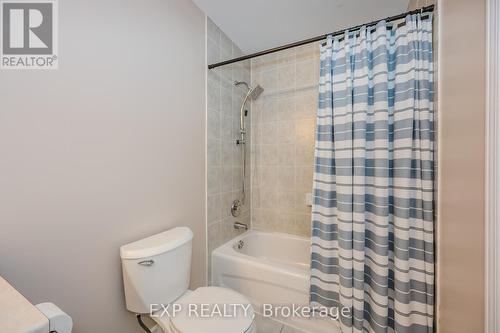 14 Mccorkindale Place, Guelph, ON - Indoor Photo Showing Bathroom