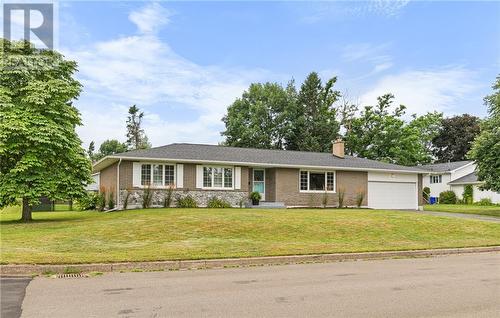 7 Kingsway Crescent, Moncton, NB - Outdoor With Facade