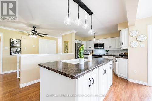 2367 Base Line, Peterborough (Otonabee), ON - Indoor Photo Showing Kitchen