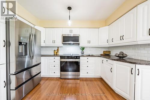 2367 Base Line, Peterborough (Otonabee), ON - Indoor Photo Showing Kitchen