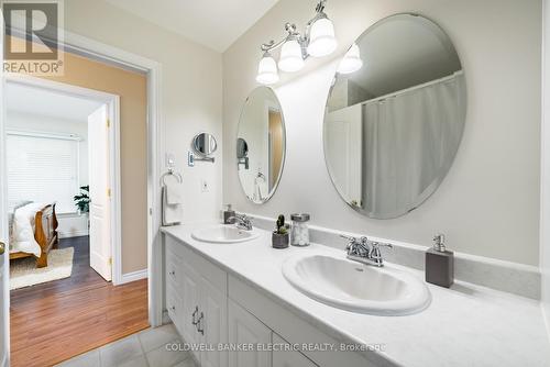 2367 Base Line, Peterborough (Otonabee), ON - Indoor Photo Showing Bathroom