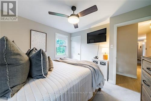 151 Kenrei Road, Kawartha Lakes (Lindsay), ON - Indoor Photo Showing Bedroom