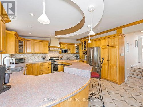 8065 Kipling Avenue, Vaughan, ON - Indoor Photo Showing Kitchen With Double Sink