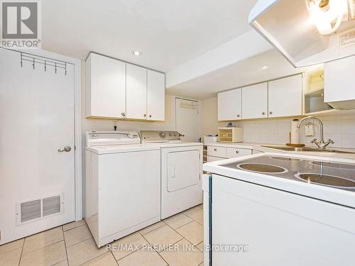 8065 Kipling Avenue, Vaughan, ON - Indoor Photo Showing Laundry Room