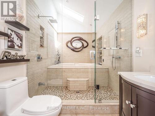 8065 Kipling Avenue, Vaughan (West Woodbridge), ON - Indoor Photo Showing Bathroom