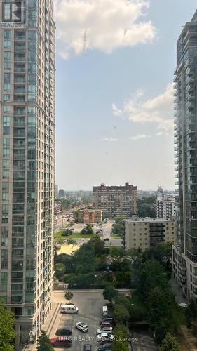 1104 - 30 Elm Drive, Mississauga, ON - Outdoor