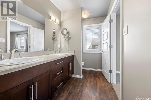 239 4002 Sandhill Crescent, Regina, SK - Indoor Photo Showing Bathroom