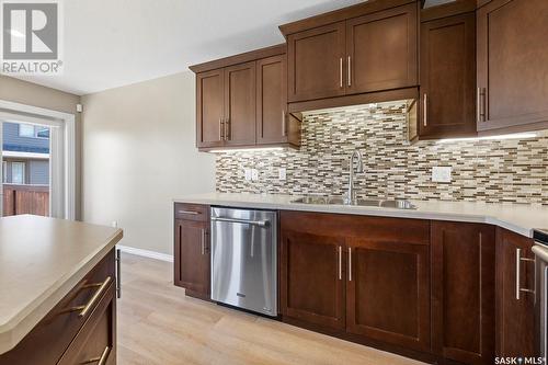 239 4002 Sandhill Crescent, Regina, SK - Indoor Photo Showing Kitchen