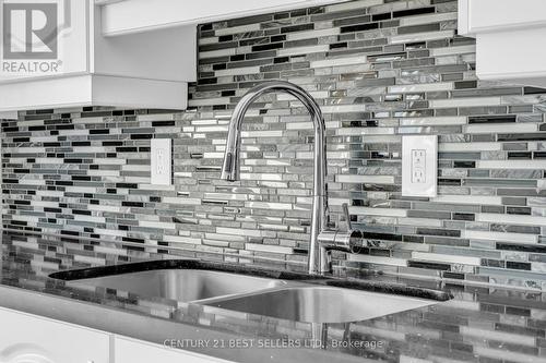 1110 - 330 Mill Street S, Brampton (Brampton South), ON - Indoor Photo Showing Kitchen With Double Sink