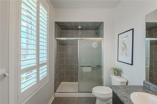 33 Whitmer Street|Unit #216, Milton, ON - Indoor Photo Showing Bathroom