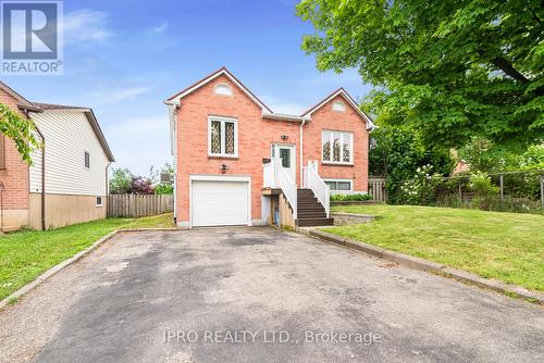 66 Queen Victoria Drive, Hamilton (Quinndale), ON - Outdoor