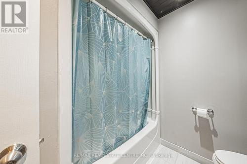 3 - 266 Limeridge Road E, Hamilton (Bruleville), ON - Indoor Photo Showing Bathroom