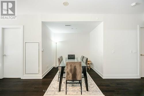 214 - 3018 Yonge Street, Toronto (Lawrence Park South), ON - Indoor Photo Showing Other Room