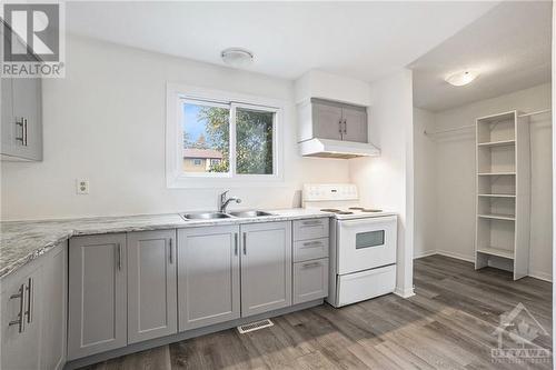 6247 Sundown Crescent Unit#62, Ottawa, ON - Indoor Photo Showing Kitchen With Double Sink