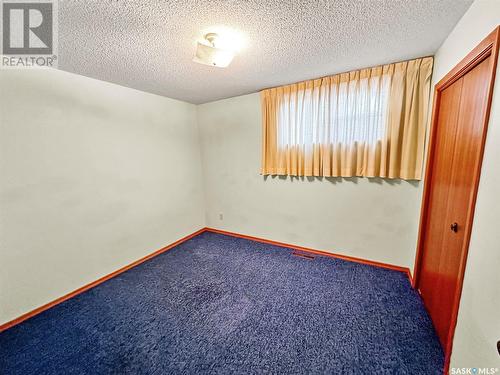 447 8Th Avenue Se, Swift Current, SK - Indoor Photo Showing Other Room