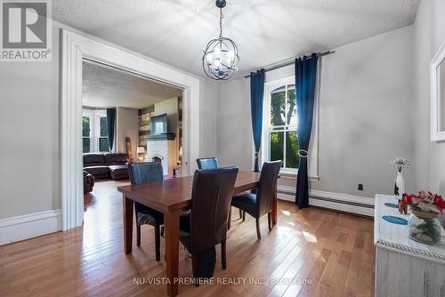 120 Main Street, Southwest Middlesex (Glencoe), ON - Indoor Photo Showing Dining Room