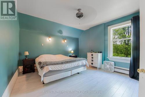 120 Main Street, Southwest Middlesex (Glencoe), ON - Indoor Photo Showing Bedroom