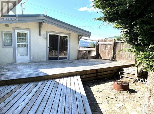 417 Oceanview Drive, Daajing Giids City, BC - Outdoor With Deck Patio Veranda