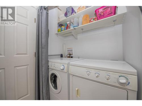 1001 30 Avenue Unit# 30, Vernon, BC - Indoor Photo Showing Laundry Room