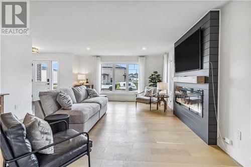 5 Belidor, Moncton, NB - Indoor Photo Showing Living Room