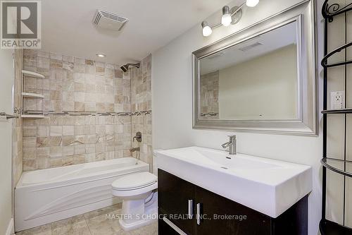 6 Terrace Avenue, Toronto (Willowdale West), ON - Indoor Photo Showing Bathroom