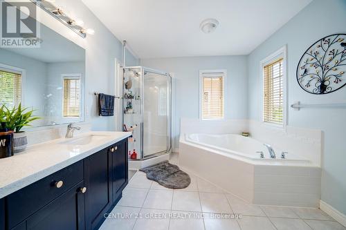 625 Autumnwood Trail, Oshawa, ON - Indoor Photo Showing Bathroom