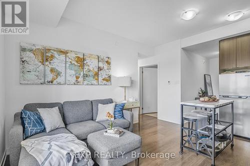 404 - 20 Orchid Place Drive, Toronto (Malvern), ON - Indoor Photo Showing Living Room