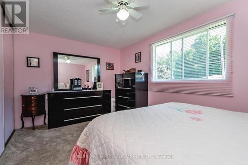 855 Birchwood Drive, Midland, ON - Indoor Photo Showing Bedroom