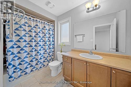 171 Gardenbrooke Trail, Brampton, ON - Indoor Photo Showing Bathroom