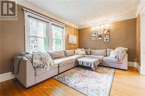 65 Banff Street, Haldimand, ON - Indoor Photo Showing Living Room