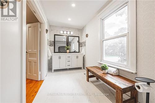 65 Banff Street, Haldimand, ON - Indoor Photo Showing Other Room