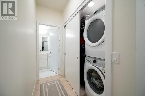 104-651 Dunes Drive, Kamloops, BC - Indoor Photo Showing Laundry Room