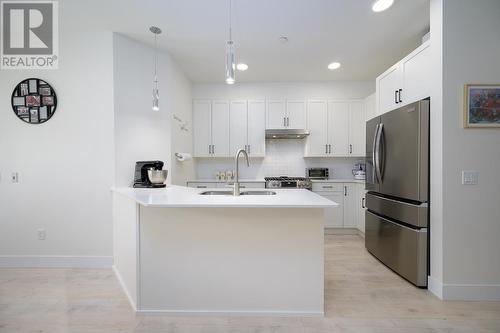 104-651 Dunes Drive, Kamloops, BC - Indoor Photo Showing Kitchen With Stainless Steel Kitchen