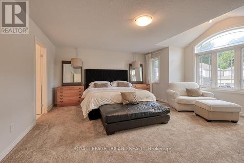 59 Hollingshead Road, Ingersoll (Ingersoll - South), ON - Indoor Photo Showing Bedroom