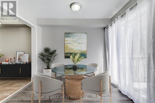 266 - 7360 Zinnia Place, Mississauga (Meadowvale Village), ON - Indoor Photo Showing Dining Room